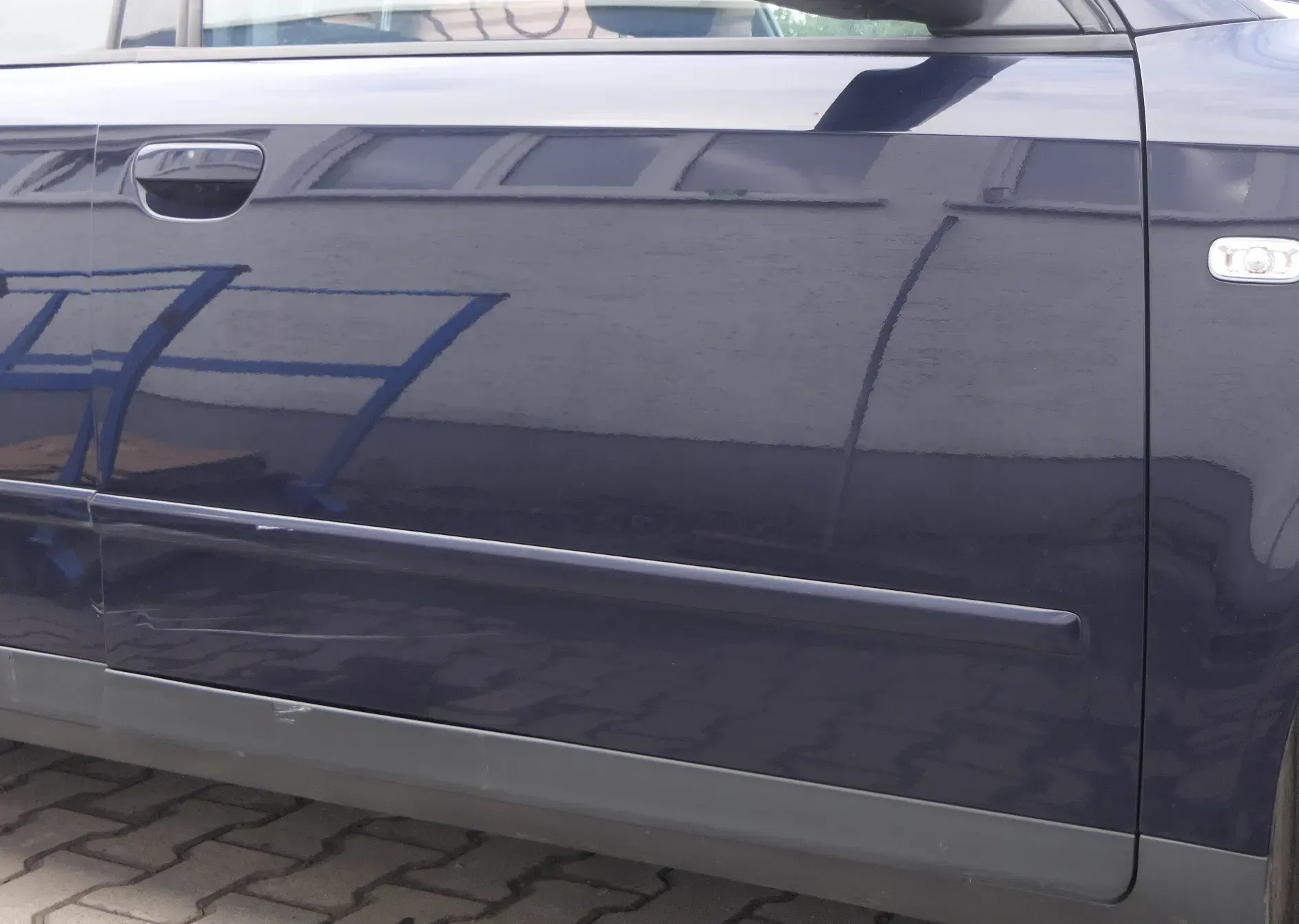 A4 B6 8E nur Türblatt Tür vorne rechts Beifahrertür blau lila LY5K Kombi+Limo - Bild 1
