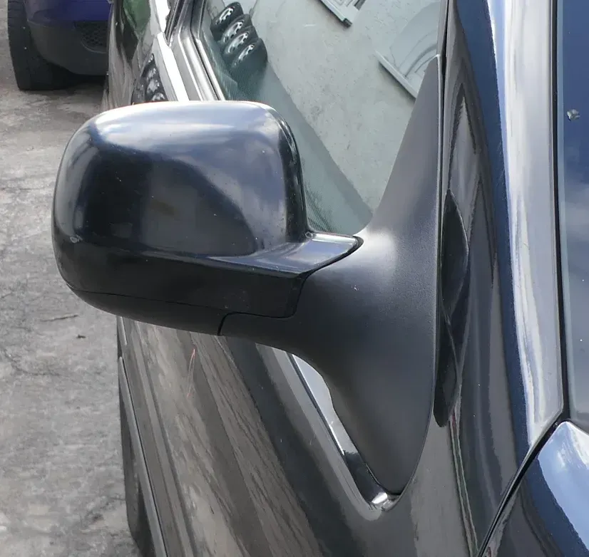 VW Polo 6N2 manueller Spiegel Außenspiegel rechts außen schwarz LC9Z - Bild 1