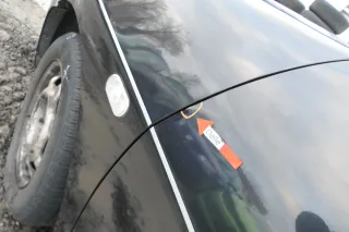 VW Polo Variant Kombi 6Kv oder Caddy 9Kv Tür vorne links schwarz LC9Z - Bild 3