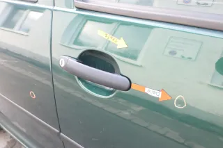 VW Golf 4 Bora Tür vorne rechts Beifahrertür 4/5-Türer+Kombi Variant grün LC6M - Bild 4