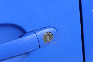 VW Polo 9N 9N3 Tür vorne links Fahrertür 4/5-Türer ohneAnbauteile blau LA5F - Bild 4