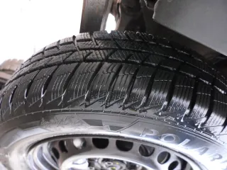1x A4 B5 A6 4B Passat 3BG Felgen Reifen Winterreifen M+S 195/65 R15 91T 7-8mm VR - Bild 2