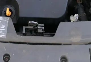 Sharan 7M Motorhaube Motorhaubenschloß Schloß Klappenschloß vorn 7M3823509E - Bild 2