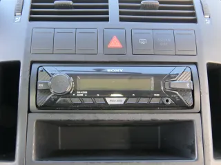 VW Golf 4 Bora T5 T4 Radio Sony CD USB DSX-A200UI AUX - Bild 1