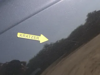 VW Polo 9N3 Kotflügel vorne links schwarz LC9Z - Bild 7
