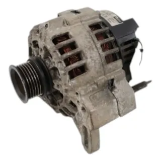 Skoda Fabia Polo 9N Lichtmaschine 70A 047903015Q Generator Valeo - Bild 1