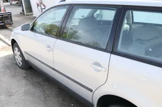 Passat 3B 3BG 3B6 Kombi Variant Tür hinten links silber grau LB7Z - Bild 2