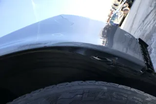 Audi A6 4B Kotflügel vorne rechts grau LY7L s(bis ca.Mitte 2001 passend) MÄNGEL - Bild 8