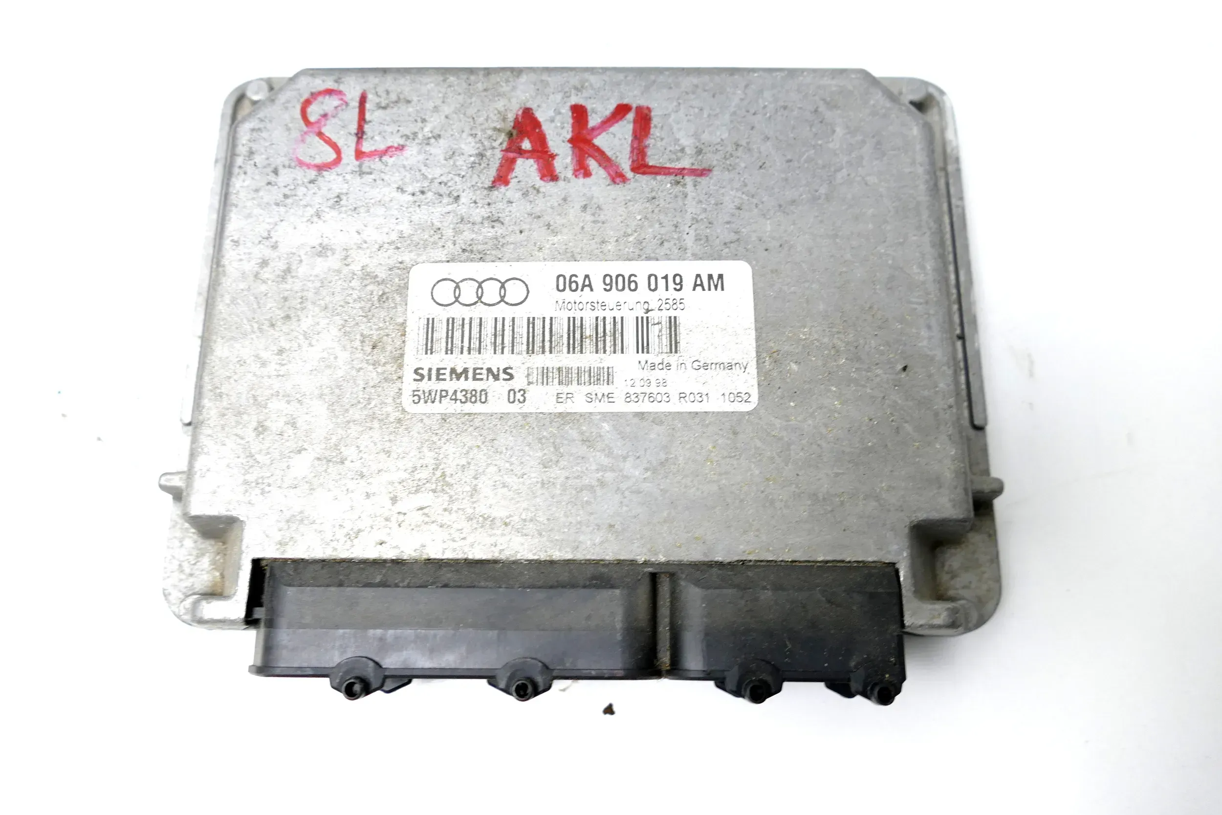 Audi A3 8L Steuergerät 1,6SR 74kw 06A906019AM 101PS AEH Motor - Bild 1
