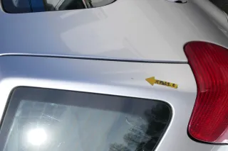 Polo 6N2 Heckklappe Klappe hinten Kofferraumklappe silber LA7W Scheibe - Bild 4