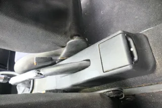 VW Golf 3 1H 1E Cabrio Mitteltunnel Aschenbecher hinten Verkleidung schwarz - Bild 1