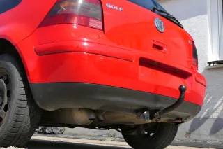 VW Golf 4 Limousine Stoßstange hinten Heckstoßstange Stoßfänger rot LP3G - Bild 6