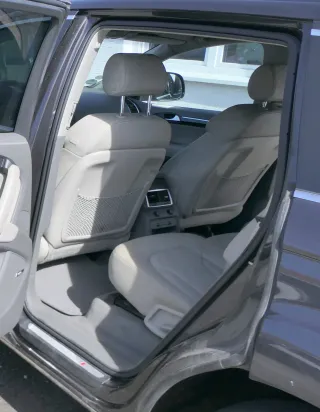 1x Audi Q7 4L Türdichtung Dichtung Tür hinten rechts oder links innen 4L0833721A - Bild 2
