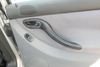 1x Seat Leon 1M Toledo Türverkleidung Verkleidung Tür hinten rechts grau Griff - Bild 4