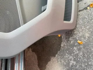VW Crafter 2E Türverkleidung Verkleidung Tür vorne links grau Seitenverkleidung - Bild 3