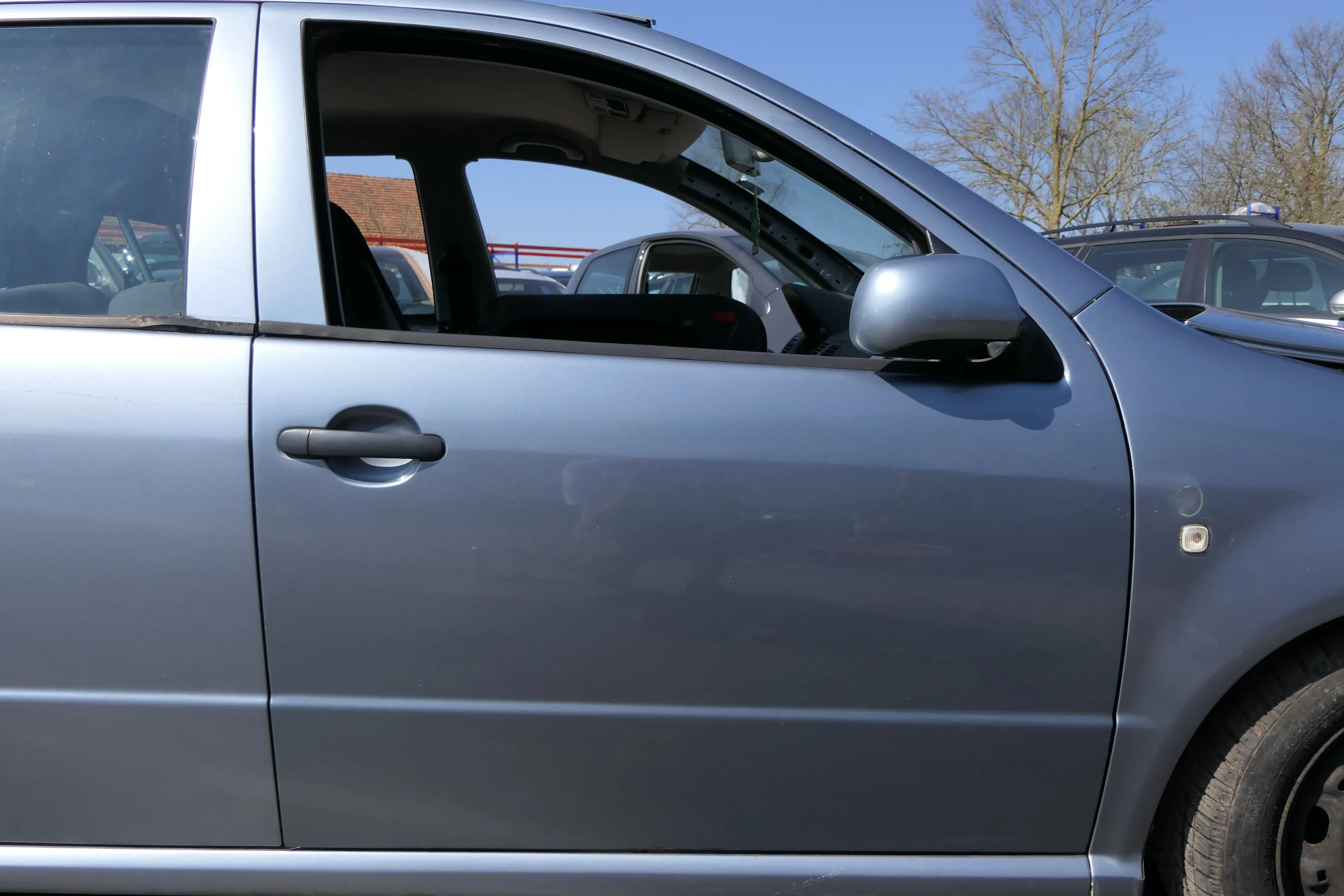 Skoda Fabia 6Y Kombi + Limousine Tür vorne rechts Beifahrertür grau blau si LF7V - Bild 1