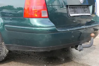 VW Golf 4 Bora Kombi Stoßstange hinten Heckstoßstange Stoßfänger grün LC6M - Bild 6