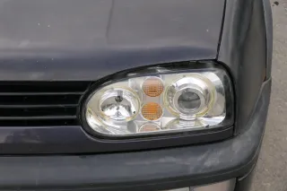 VW Golf 3 auch Cabrio Stoßstange vorne Stoßfänger vorn schwarz - Bild 3