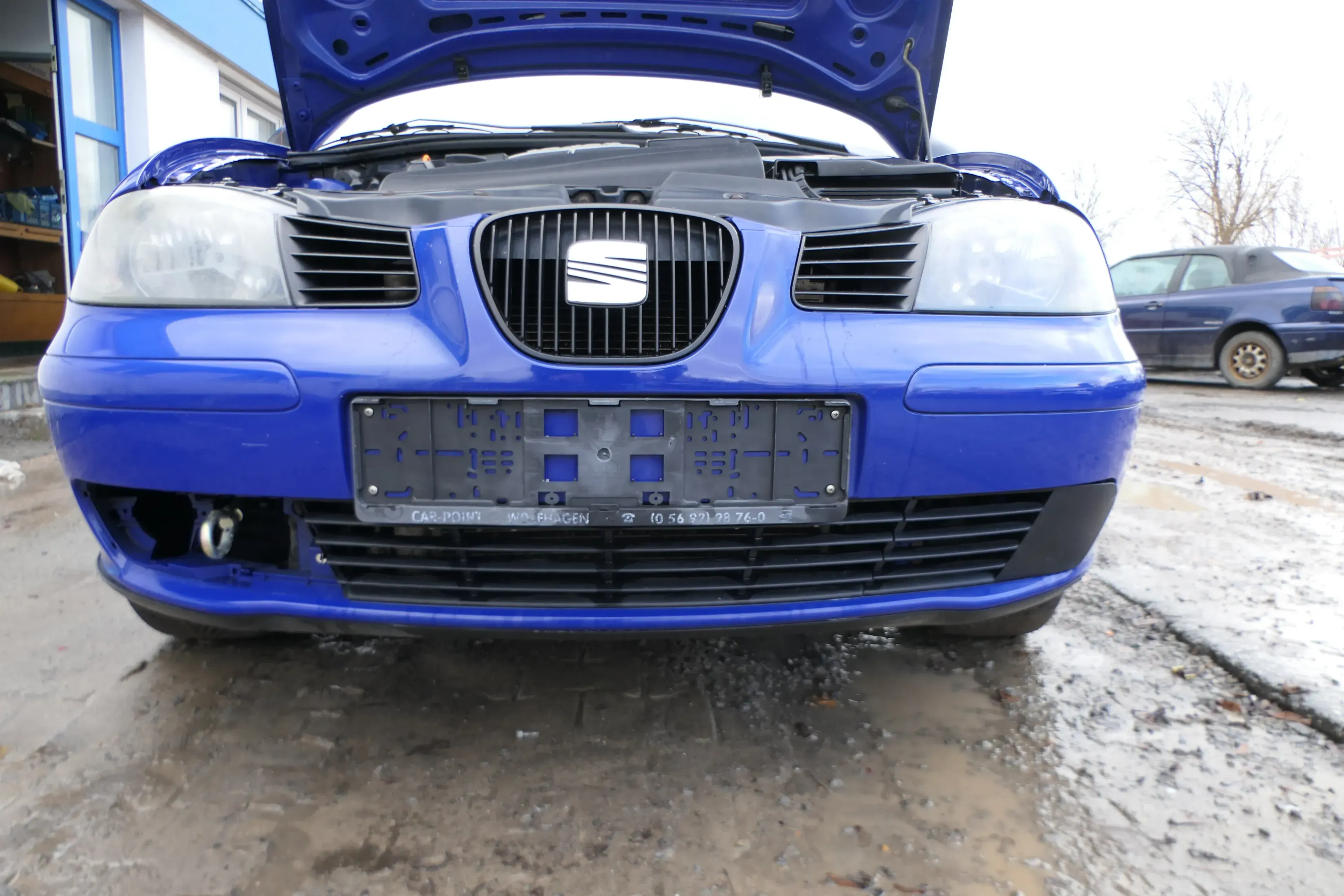 Seat Ibiza 6L Stoßstange Frontstoßstange vorne blau LS5G bis caAnfang2006 - Bild 1
