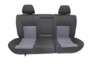 Golf 4 Limousine Sitz Rückbank Rücksitzbank Sitzfläche Sitze Kopfstützen schwarz - Bild 1