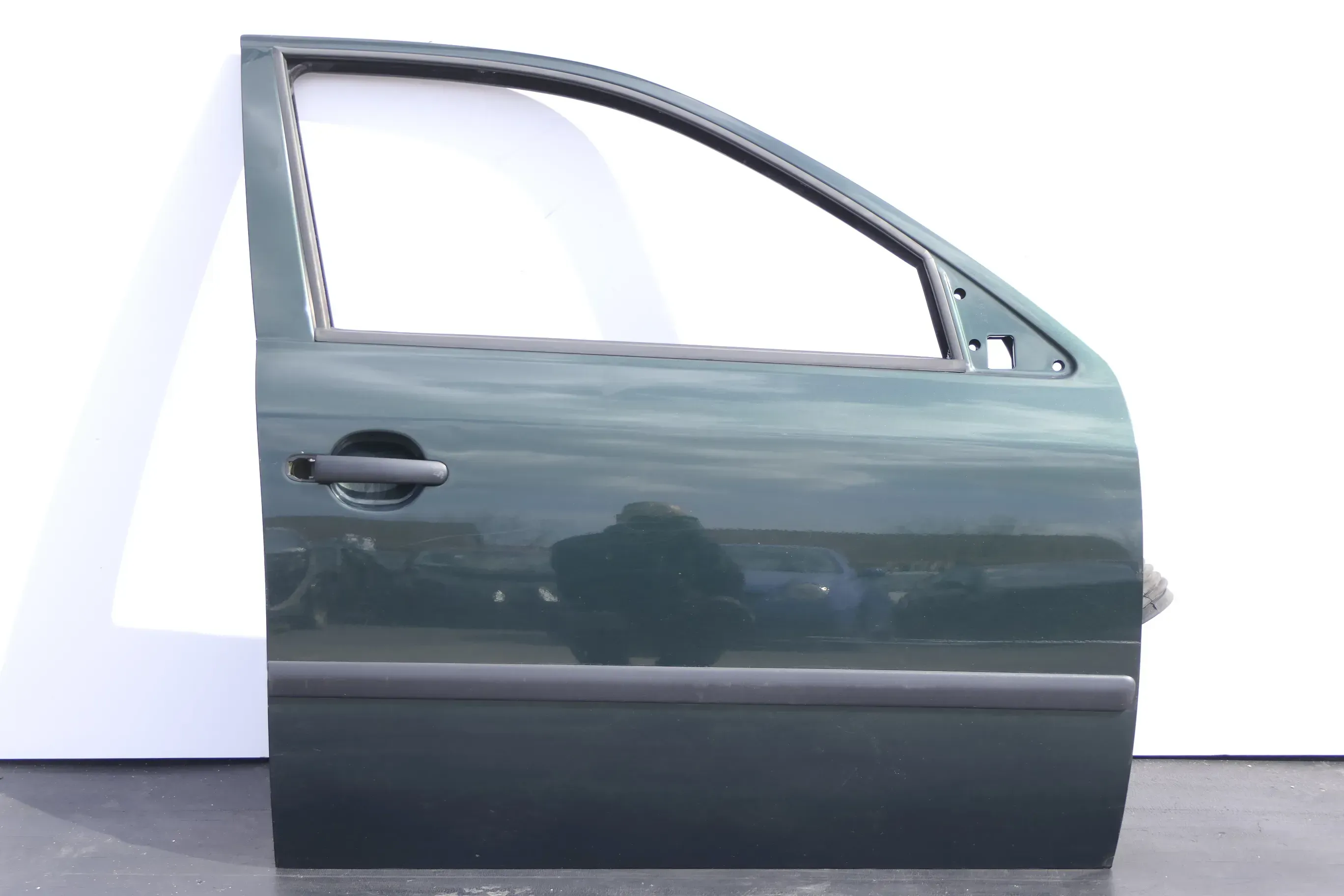Skoda Octavia 1U Kombi + Limo Tür vorne rechts Beifahrertür grün LF8C - Bild 1