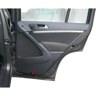 VW Tiguan 5N 1x Türverkleidung Verkleidung Tür hinten rechts schwarz - Bild 1
