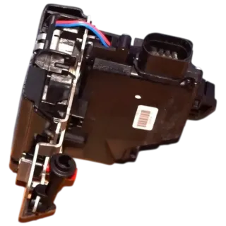 Audi A4 8E Stellmotor Tür Türschloß mit ZV vorne links 401837015 - Bild 2