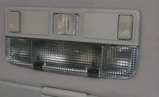 Audi A4 B5 A3 8L Innenraumleuchte Leuchte innen Leselampe Leseleuchte Lampe - Bild 2