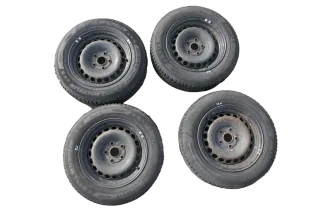 4x Audi A4 8E B6 195/65 R15 91T Winterreifen M+S Reifen 6,5jx15 ET3 ca.7mm - Bild 1