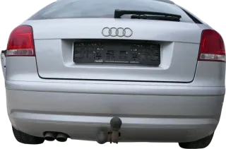 A3 8P Stoßstange Heckstoßstange Stoßfänger hinten 2/3-Türer silber grau LX7W - Bild 1