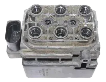 Audi Q7 4L Touareg 7L Steuergerät 7L0698014 Magnetventil Ventileinheit Luftfahrw