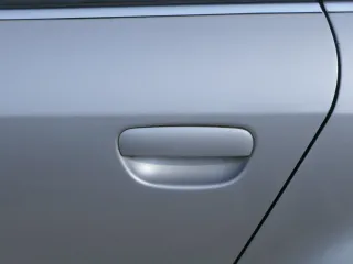 Audi A6 4B C5 Tür Türblatt hinten links nur Türblatt silber LY7W -ohneAnbauteile - Bild 3