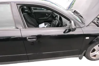 Audi A4 B6 8E Türblatt vorne rechts Beifahrertür schwarz LY9B Kombi+Limo Tür - Bild 1