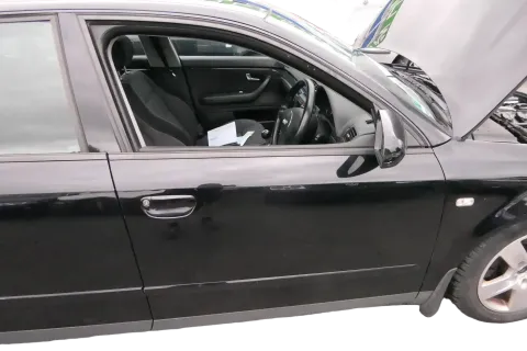 Audi A4 B6 8E Türblatt vorne rechts Beifahrertür schwarz LY9B Kombi+Limo Tür