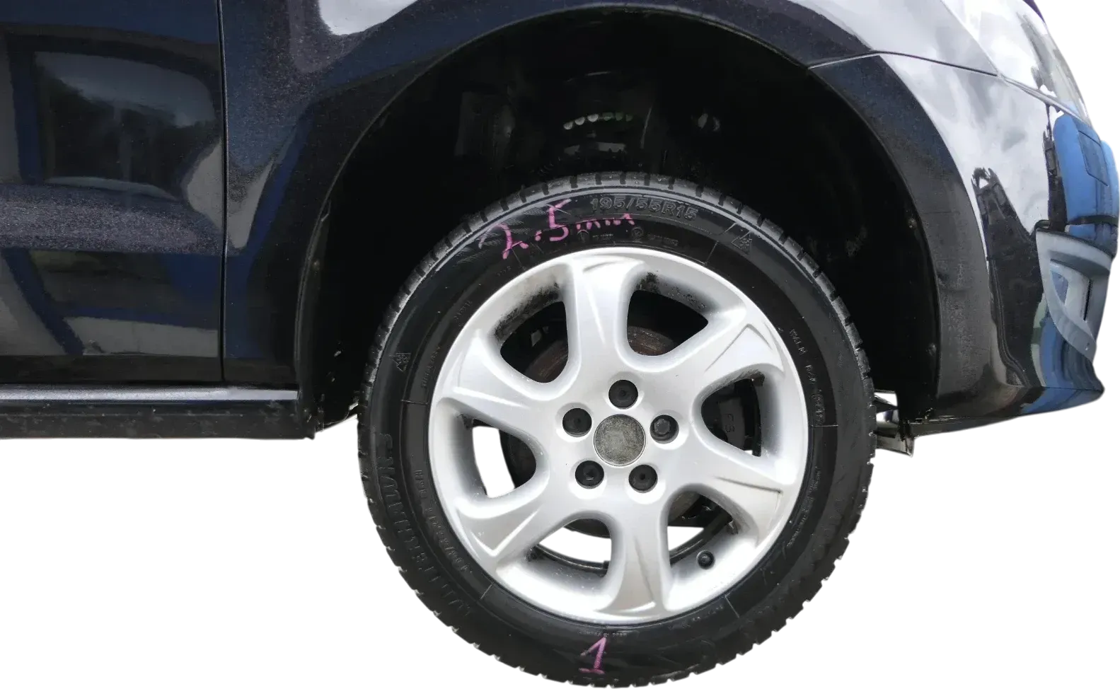 4x VW Polo 6R 15 Zoll Alufelgen Felgen KBA 47732 Winterreifen Reifen 2,5-6mm M&S - Bild 1