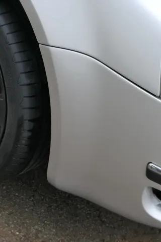 Skoda Superb 3U Stoßstange vorne Frontstoßstange silber LF7T - Bild 6