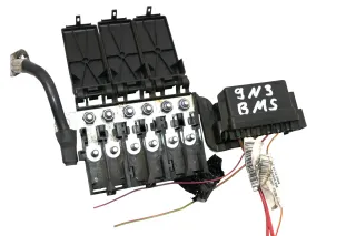 VW Polo 9N 9N3 Kasten Abdeckung Batterie Sicherungsträger Sicherung - Bild 1