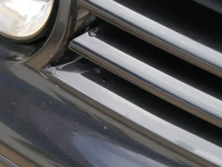 VW Golf 4 1J Stoßstange vorne Stoßfänger vorn schwarz LC9Z - Bild 4
