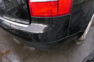 Audi A4 8E B6 Kombi Avant Stoßstange hinten mit Spoiler schwarz LZ9W - Bild 2