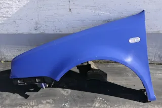 VW Golf 4 Kotflügel vorne links blau LA5W - Bild 1