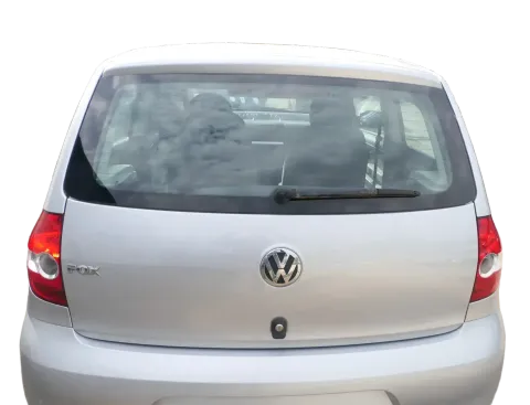 VW Fox 5Z Heckklappe Kofferraumklappe Klappe hinten + Scheibe silber LA7W