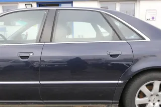 Audi A8 4D Tür Türblatt hinten links blau LZ5L mit Rahmen - Bild 1