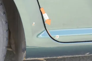 VW Bora Tür hinten rechts nur Limousine grün LC6M 1J5833056F - Bild 2