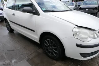 VW Polo 9N3 Kotflügel vorne rechts weiß LB9A - Bild 3