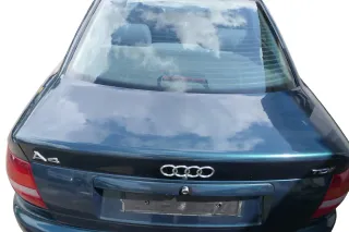 Audi A4 B5 Heckklappe hinten Klappe Kofferraumklappe Limousine grün LZ6U bis1999 - Bild 1