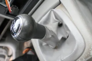 VW Passat 3B 3BG Schaltknauf Schaltsack Schaltung Schaltknüppel 5-Gang grau - Bild 4