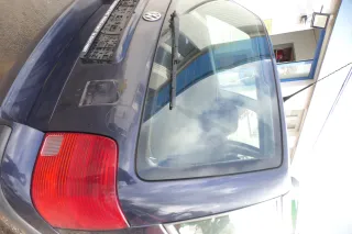 VW Passat 3B Kombi Variant Heckklappe Klappe hinten mit Scheibe blau LN5Y - Bild 6