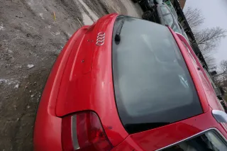 Audi A4 B5 Avant Facelift Heckklappe Klappe hinten rot LY3H Facelfit Scheibe - Bild 3