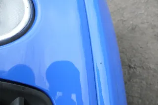 VW Polo 9N Stoßstange Frontstoßstange vorne blau LA5F - Bild 2