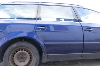 VW Passat 3B 3BG 3B6 Kombi Avant Tür hinten rechts mit Scheibe blau LD5Q - Bild 1
